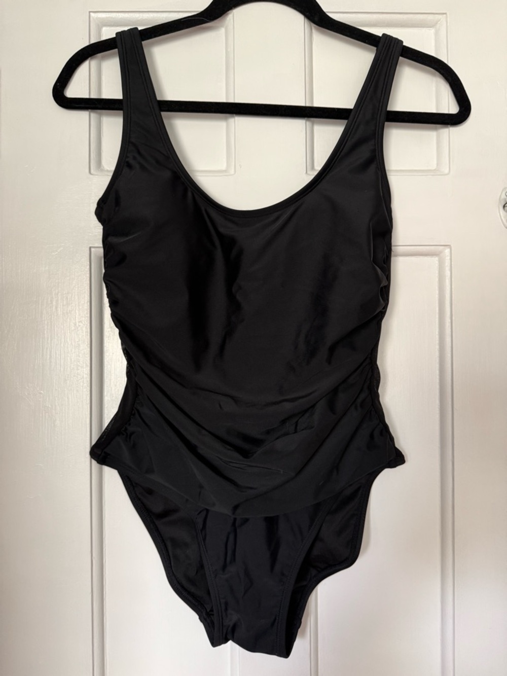 DKNY Classic Black One-Piece Swimsuit -NWT size 6